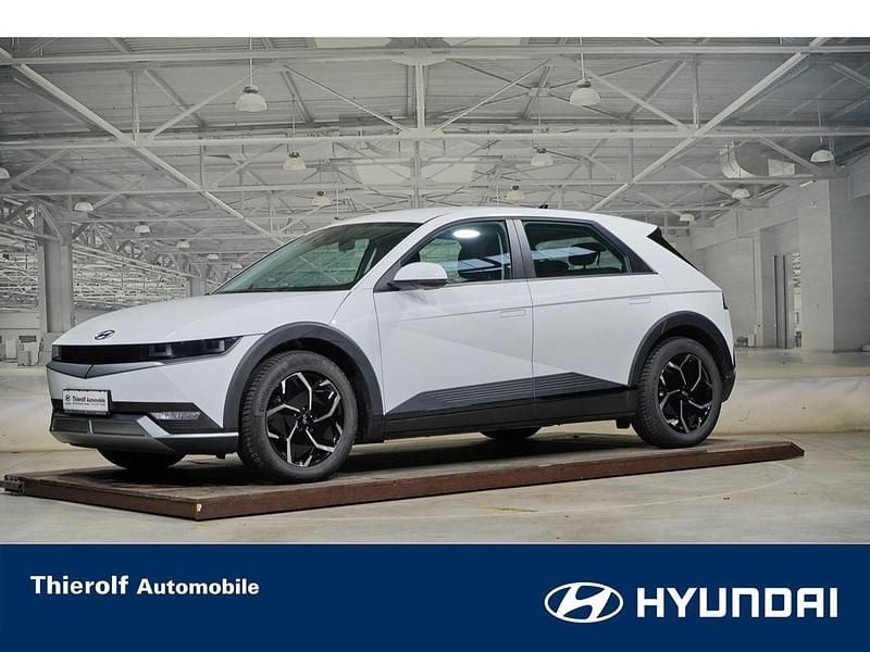 Gebraucht Hyundai Ioniq 5 172 kW (235 PS) 2024 Atlas white SUV