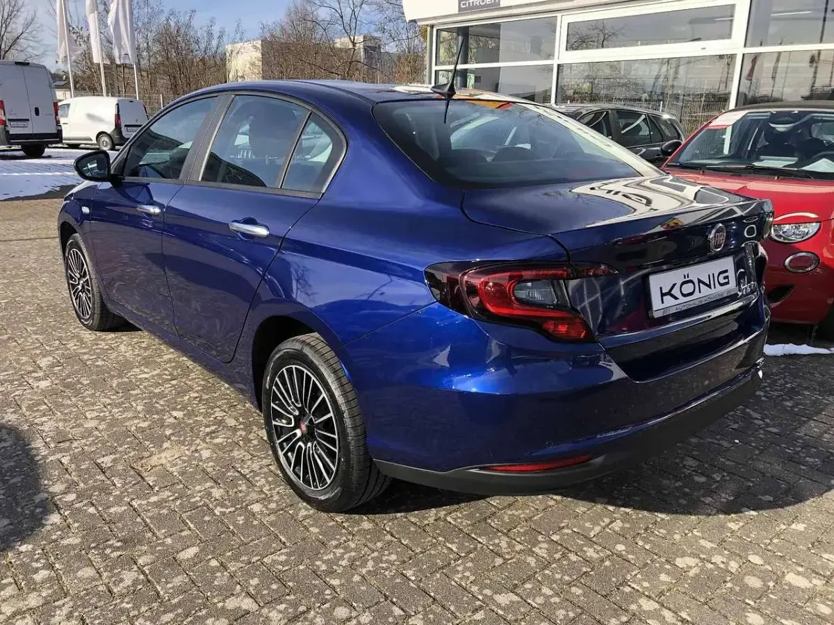 Gebraucht Fiat Tipo Urban 131 PS (96 kW) 2026 Blau Limousine
