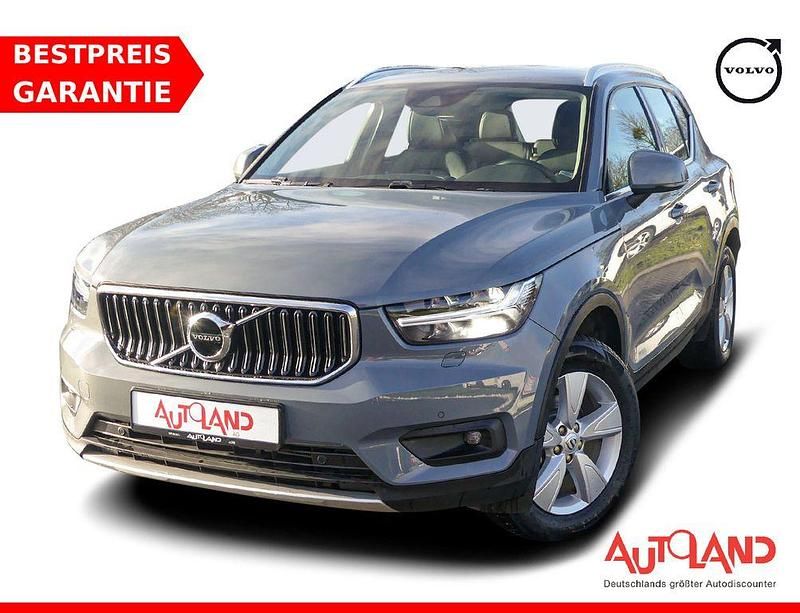 Grau Gebraucht 2019 Volvo XC40 Inscription SUV | 21.990 € (Teuer) - Bild 1/4