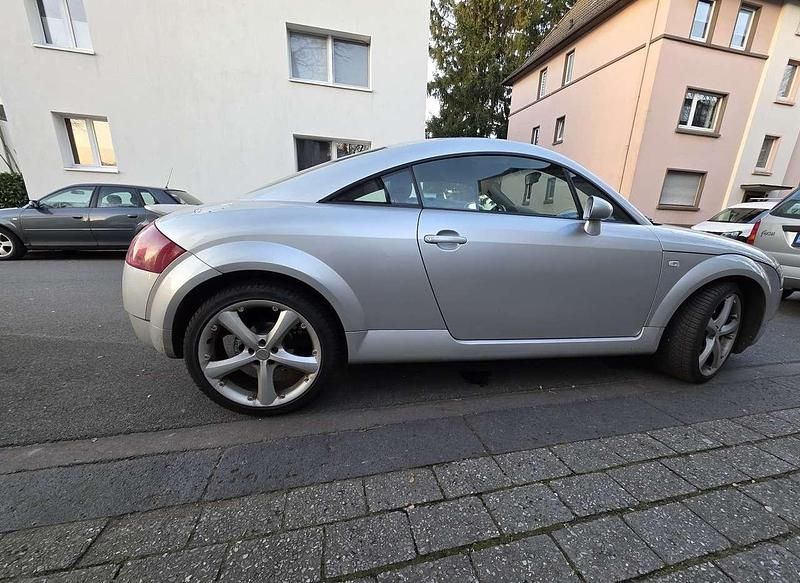Gebraucht Audi TT 180 PS (132 kW) 1999 Silber Coupé