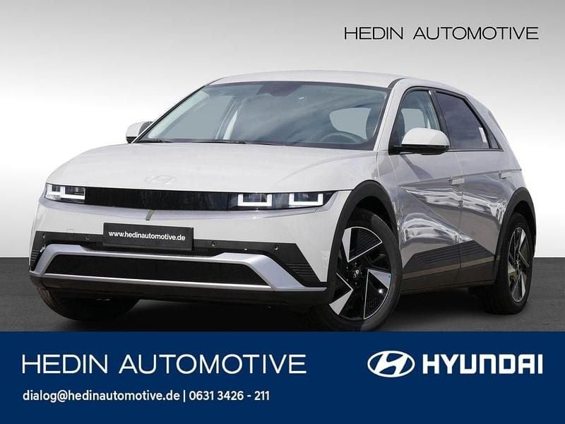 Grau Neu 2025 Hyundai Ioniq 5 Techniq SUV | 45.850 € (Guter Preis) - Bild 1/4