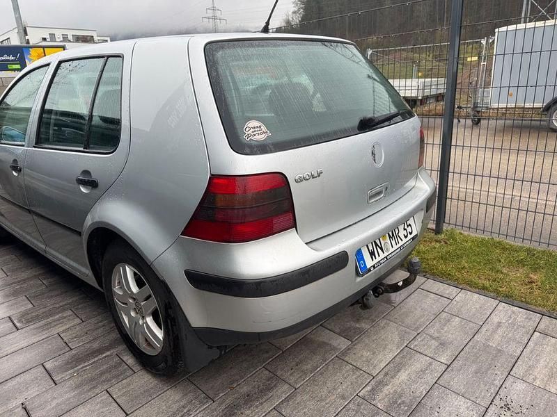 Gebraucht VW Golf IV Basis 75 PS (55 kW) 2001 Silber Limousine