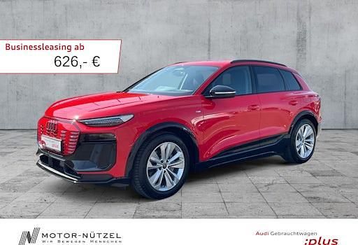 Gebraucht Audi Q6 e-tron Ambiente 285 kW (388 PS) 2025 Rot SUV