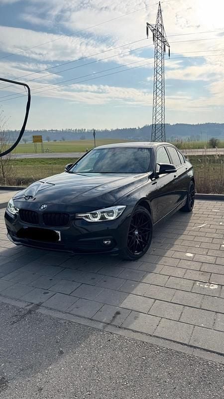 Gebraucht BMW 320 190 PS (139 kW) 2018 Schwarz Limousine