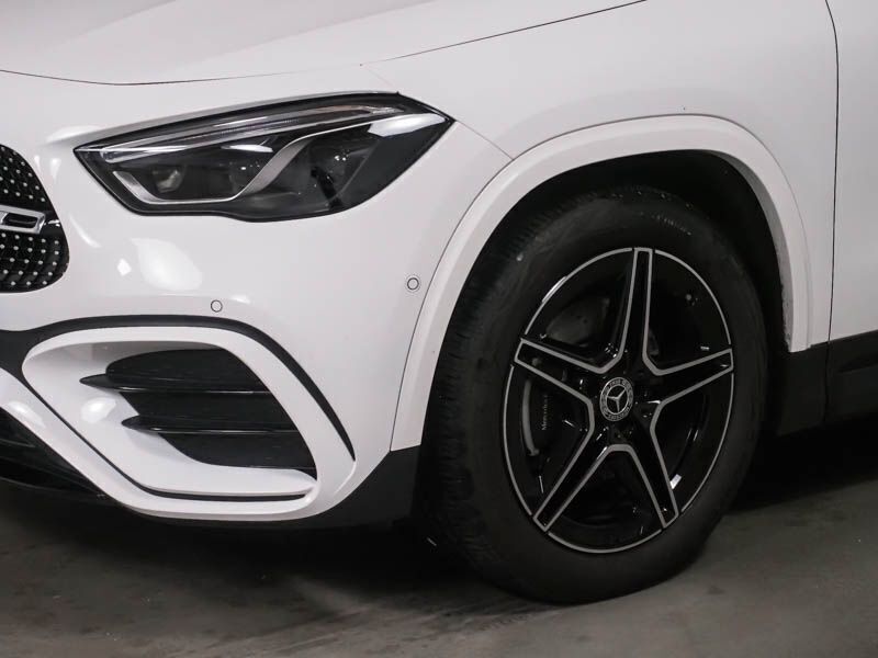 Gebraucht Mercedes GLA220 AMG 190 PS (139 kW) 2023 Unilack polarweiss SUV