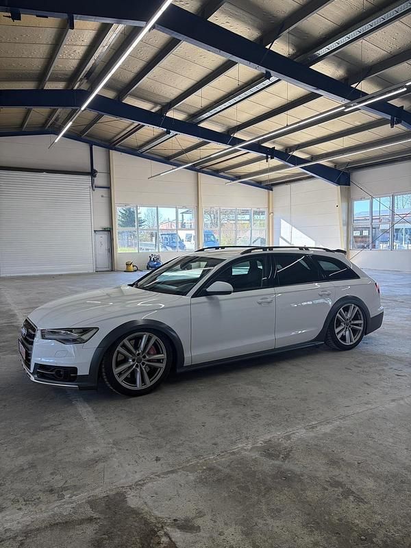 Gebraucht Audi A6 Comfort 328 PS (241 kW) 2015 Weiß Kombi