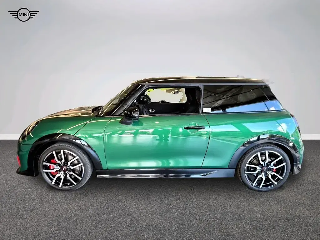 Gebraucht Mini John Cooper Works 231 PS (169 kW) 2025 Grün Kleinwagen