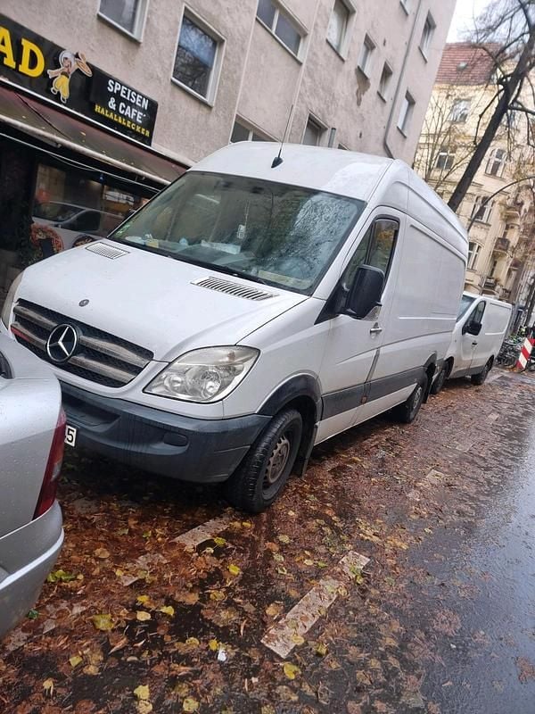 Weiß Gebraucht 2025 Mercedes Sprinter Van | 7.200 € - Bild 1/4