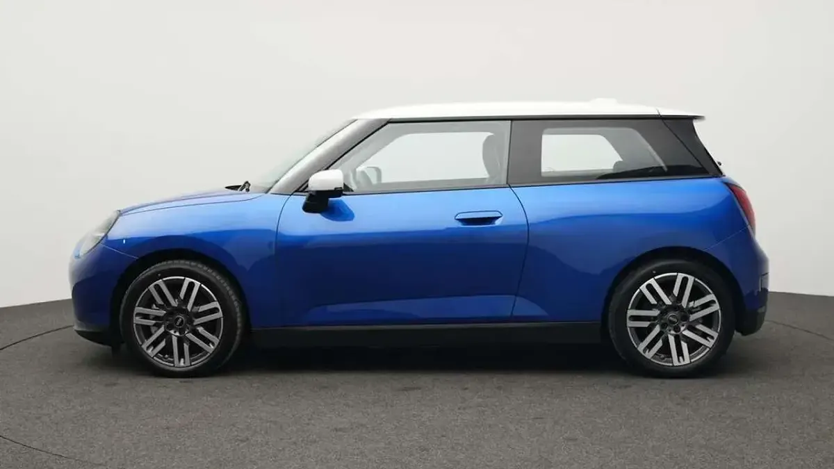 Occasion Mini Cooper Classic 135 kW (184 ch) 2025 Bleue Citadine