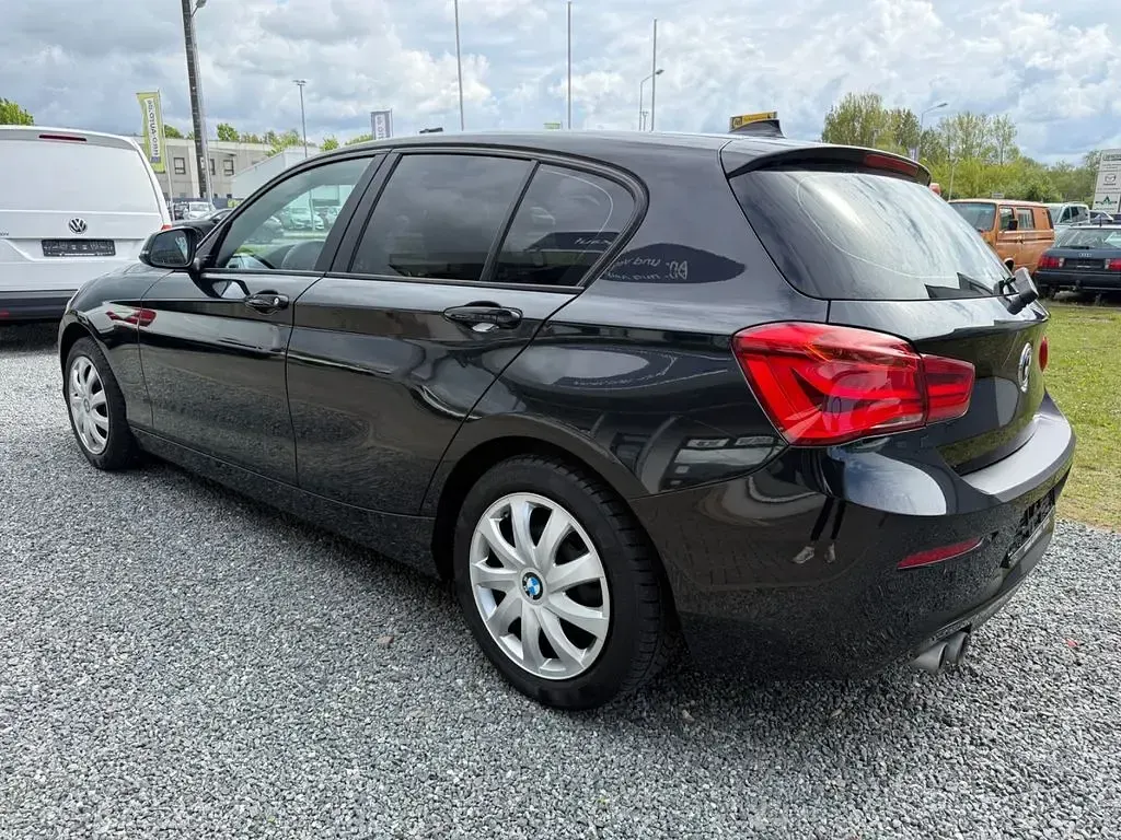 Używany BMW 120 Advantage 190 KM (139 kW) 2017 Czarny Hatchback