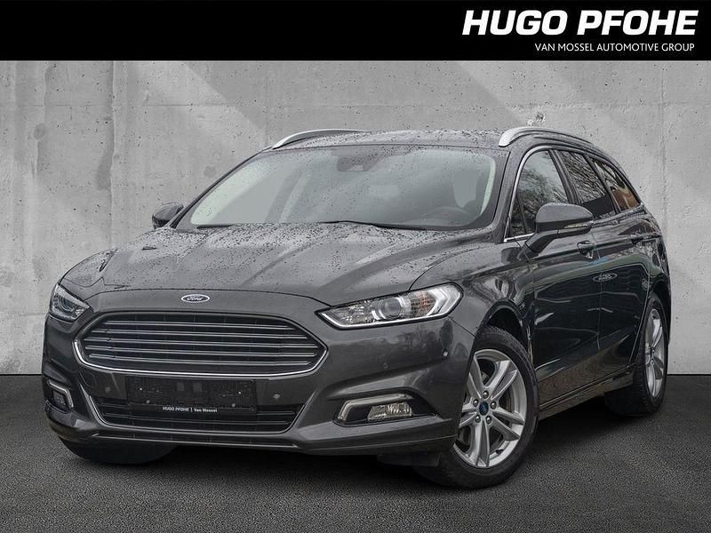Grau Gebraucht 2018 Ford Mondeo Titanium Limousine | 16.850 € (Etwas zu teuer) - Bild 1/4