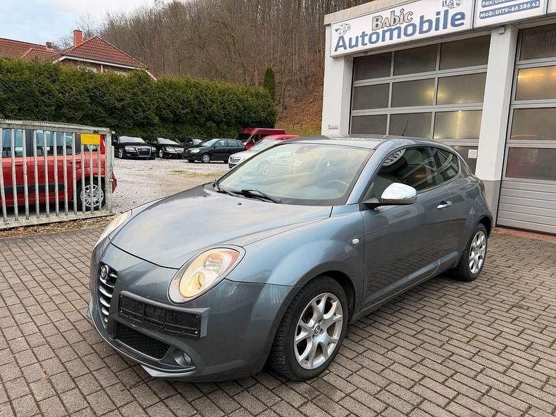 Gebraucht Alfa Romeo MiTo Turismo 105 PS (77 kW) 2012 Grau Kleinwagen
