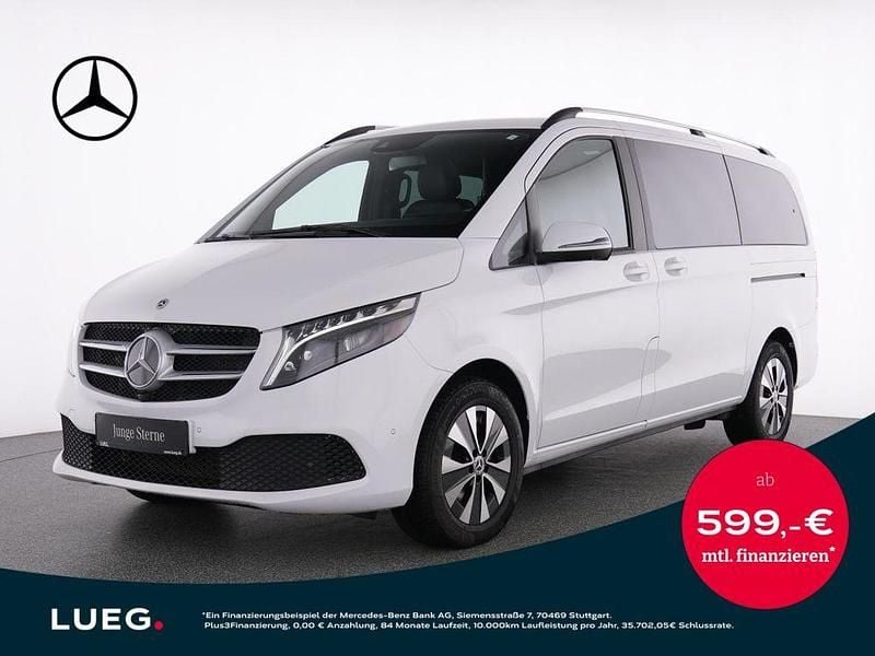 Bergkristallweiß metallic Gebraucht 2024 Mercedes V300 Van / Kleinbus | 71.495 € (Guter Preis) - Bild 1/4