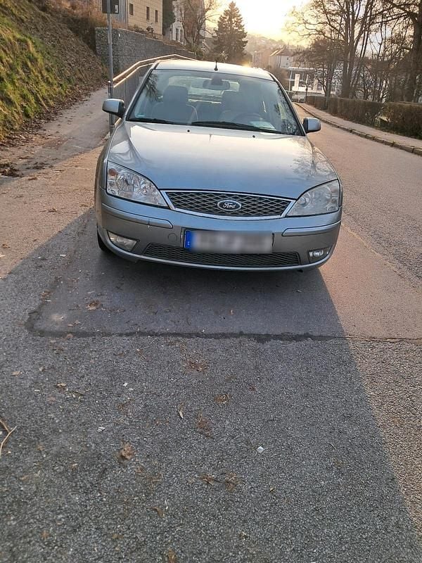 Gebraucht Ford Mondeo 145 PS (106 kW) 2006 Silber Limousine