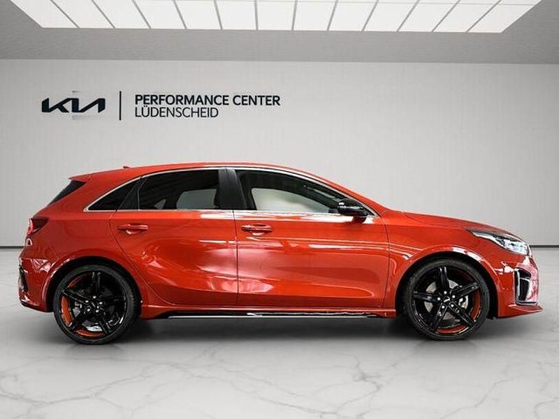 Gebraucht Kia Ceed GT-Line 160 PS (117 kW) 2021 Orange Kleinwagen