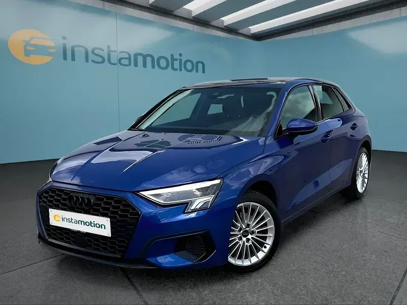 Gebraucht Audi A3 116 PS (85 kW) 2024 Blau Limousine