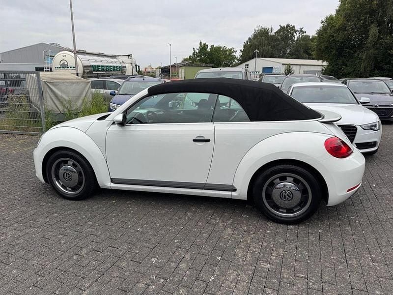 Gebraucht VW Beetle 105 PS (77 kW) 2015 Weiß Kleinwagen