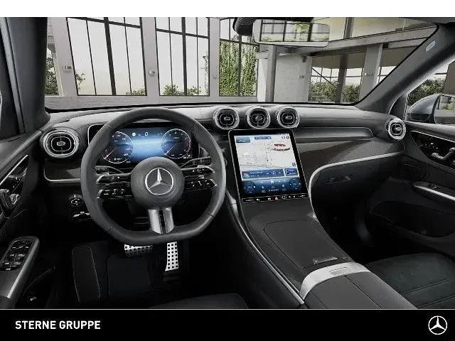 Gebraucht Mercedes GLC200 AMG line 204 PS (150 kW) 2026 Lack hightechsilber SUV
