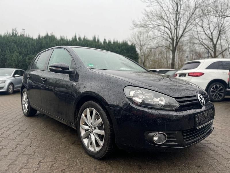 Gebraucht VW Golf VI Match 86 PS (63 kW) 2012 Schwarz Kleinwagen