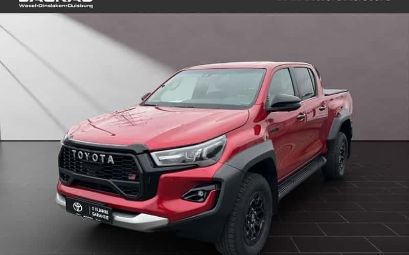 Rot Neu 2025 Toyota HiLux Sport Abholung | 67.950 € - Bild 1/4