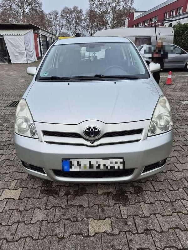 Silber Gebraucht 2005 Toyota Corolla Sol Kombi | 4.200 € (Fairer Preis) - Bild 1/4