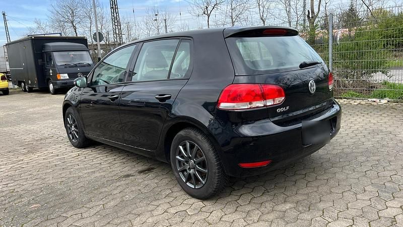 Gebraucht VW Golf VI 80 PS (58 kW) 2009 Schwarz Kleinwagen