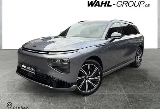 Neu XPENG G9 AWD Performance 422 kW (575 PS) 2025 Grau SUV