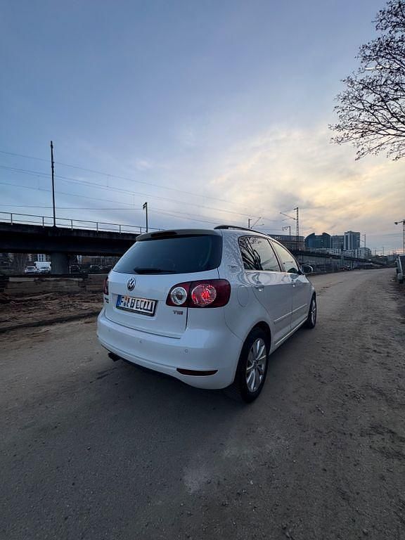 Gebraucht VW Golf Plus Cross Team 122 PS (89 kW) 2010 Weiß Van / Kleinbus