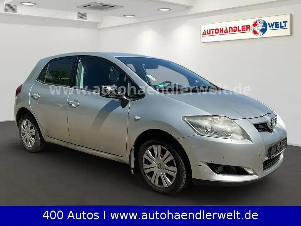 Gebraucht Toyota Auris Executive 124 PS (91 kW) 2007 Silber Kleinwagen
