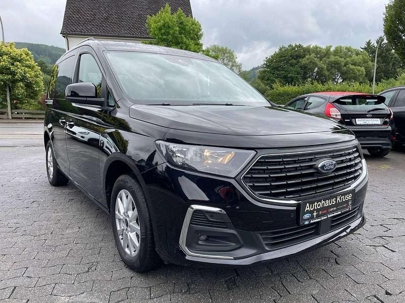 Ink black Gebraucht 2023 Ford Tourneo Connect Titanium Van / Kleinbus | 25.900 € (Guter Preis) - Bild 1/4