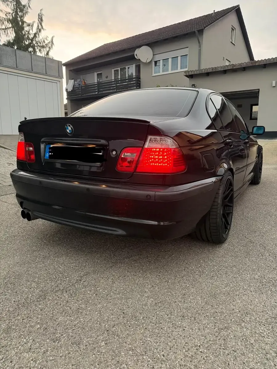 Gebraucht BMW 330 M Sport 231 PS (169 kW) 2001 Schwarz Limousine