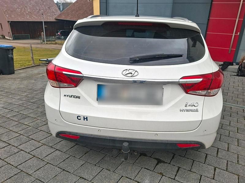 Gebraucht Hyundai i40 136 PS (100 kW) 2013 Kombi