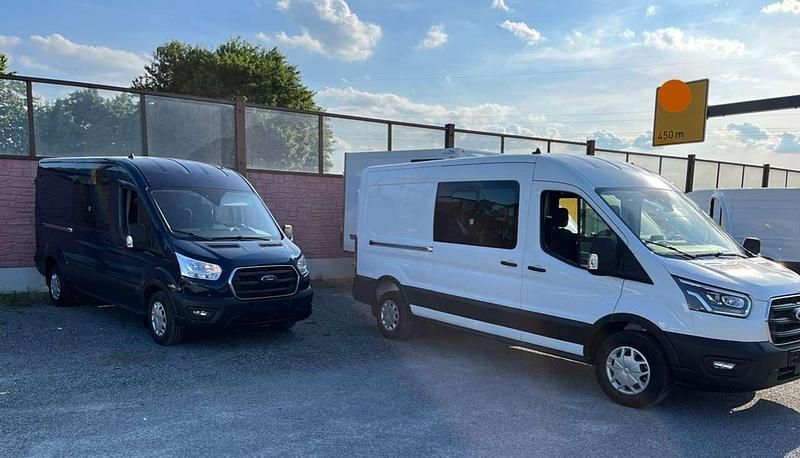 Gebraucht Ford Transit Trend 131 PS (96 kW) 2025 Blau Van