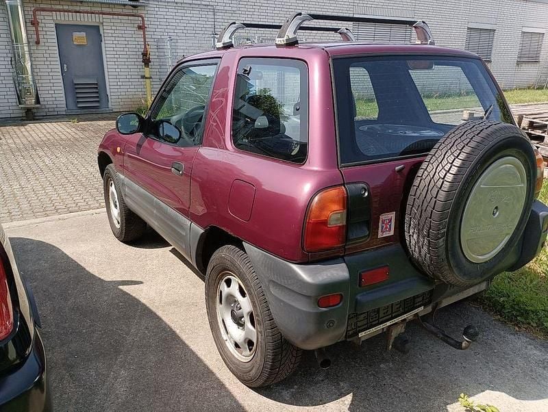 Gebraucht Toyota RAV4 128 PS (94 kW) 1998 Violet SUV
