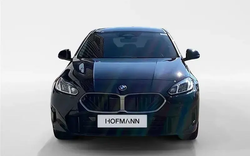 Nowe BMW 120 170 KM (125 kW) 2026 Czarny Hatchback