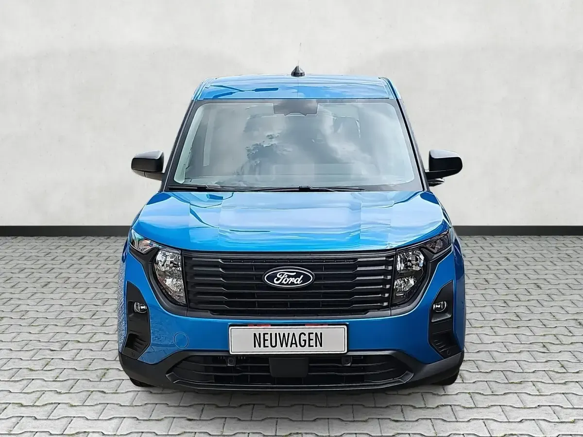 Neu Ford Tourneo Courier Trend 125 PS (91 kW) 2026 Digital aqua blue metallic Van / Kleinbus