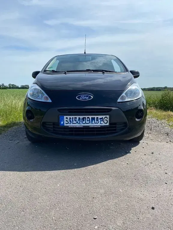 Gebraucht Ford Ka 69 PS (50 kW) 2012 Schwarz Kleinwagen