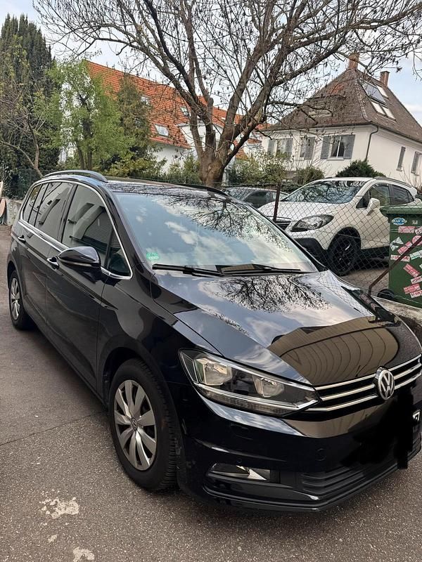 Gebraucht VW Touran 150 PS (110 kW) 2016 Schwarz Van / Kleinbus
