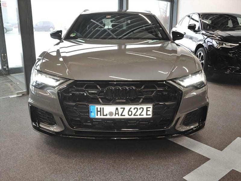 Gebraucht Audi A6 S-Line 299 PS (219 kW) 2025 Chronosgrau metallic Kombi