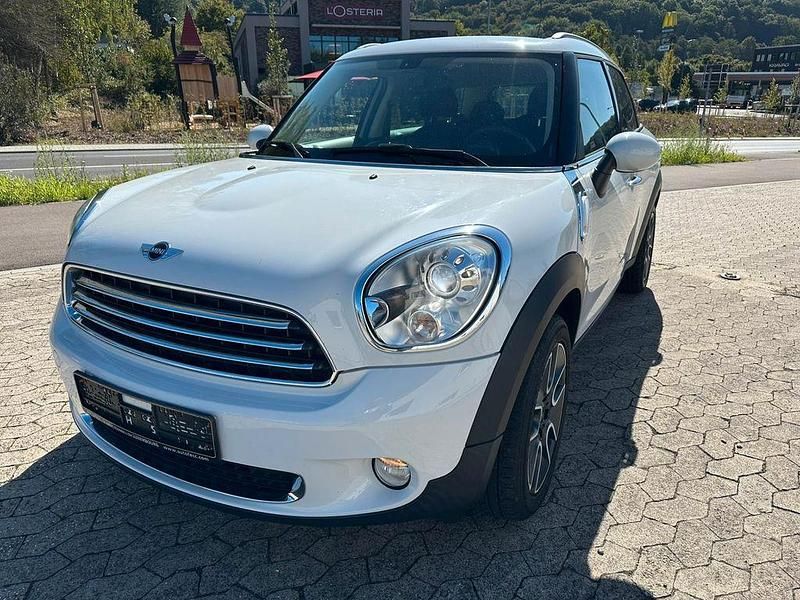 Weiß Gebraucht 2013 Mini Cooper Countryman SUV | 8.990 € (Fairer Preis) - Bild 1/4