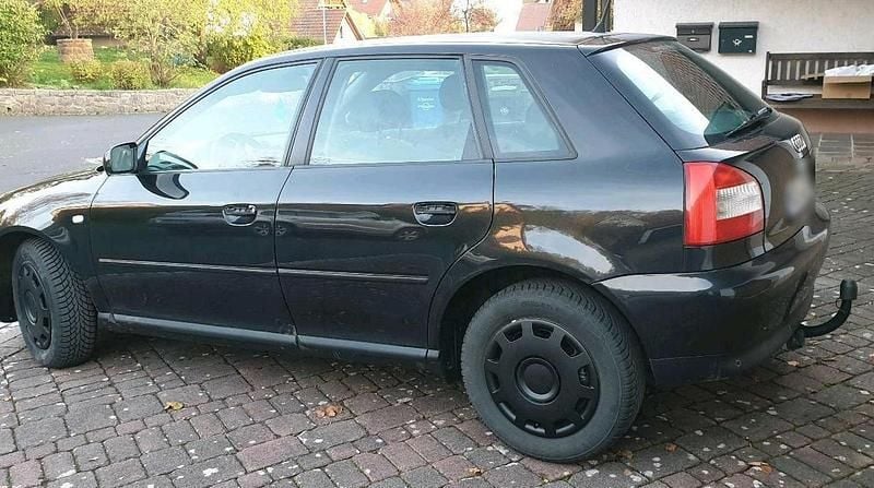 Gebraucht Audi A3 101 PS (74 kW) 2002 Schwarz Kleinwagen