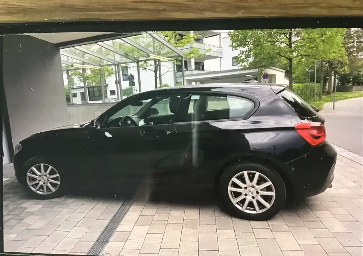 Gebraucht BMW 116 Advantage 109 PS (80 kW) 2016 Schwarz Kleinwagen