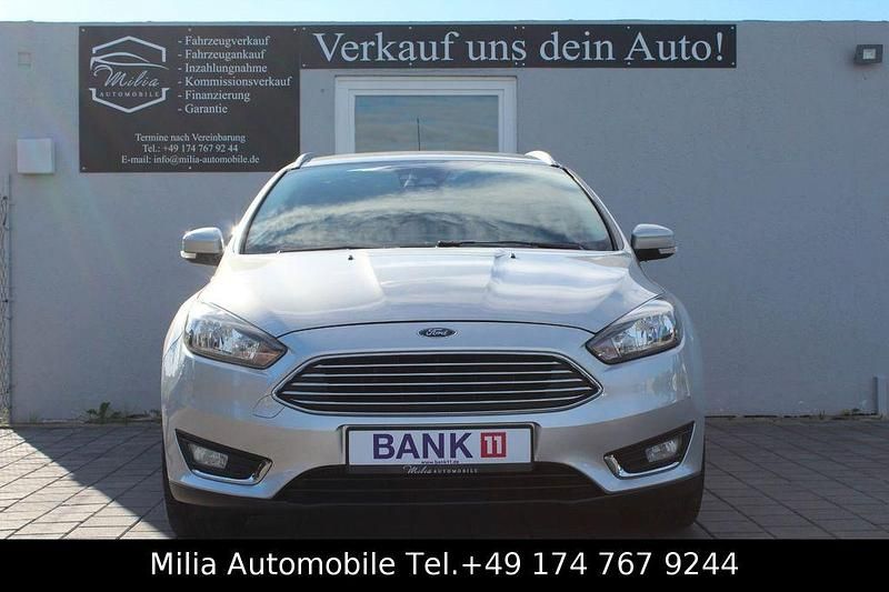 Silber Gebraucht 2015 Ford Focus Titanium Kombi | 6.990 € (Fairer Preis) - Bild 1/4