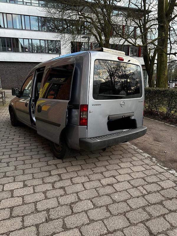 Gebraucht Opel Combo 101 PS (74 kW) 2009 Grau Van / Kleinbus