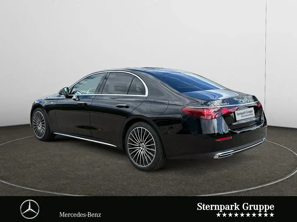 Gebraucht Mercedes E300 Exclusive 313 PS (230 kW) 2025 Lack obsidianschwarz Limousine
