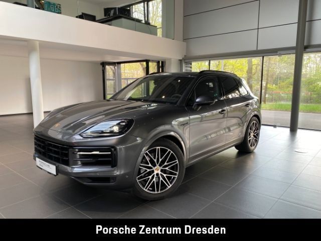 Grau Gebraucht 2024 Porsche Cayenne SUV | 106.900 € (Fairer Preis) - Bild 1/4