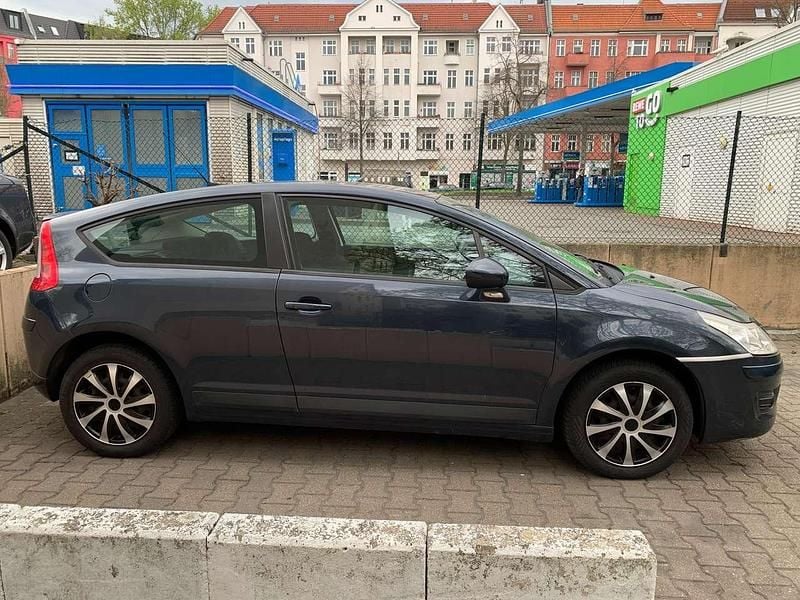 Second-hand Citroën C4 88 CP (64 kW) 2010 Albastru Coupe