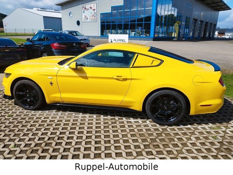Gebraucht Ford Mustang 314 PS (230 kW) 2016 Gelb Coupé