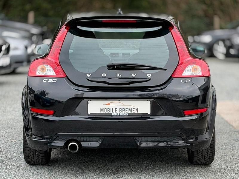 Gebraucht Volvo C30 R-Design 114 PS (83 kW) 2011 Schwarz Kleinwagen