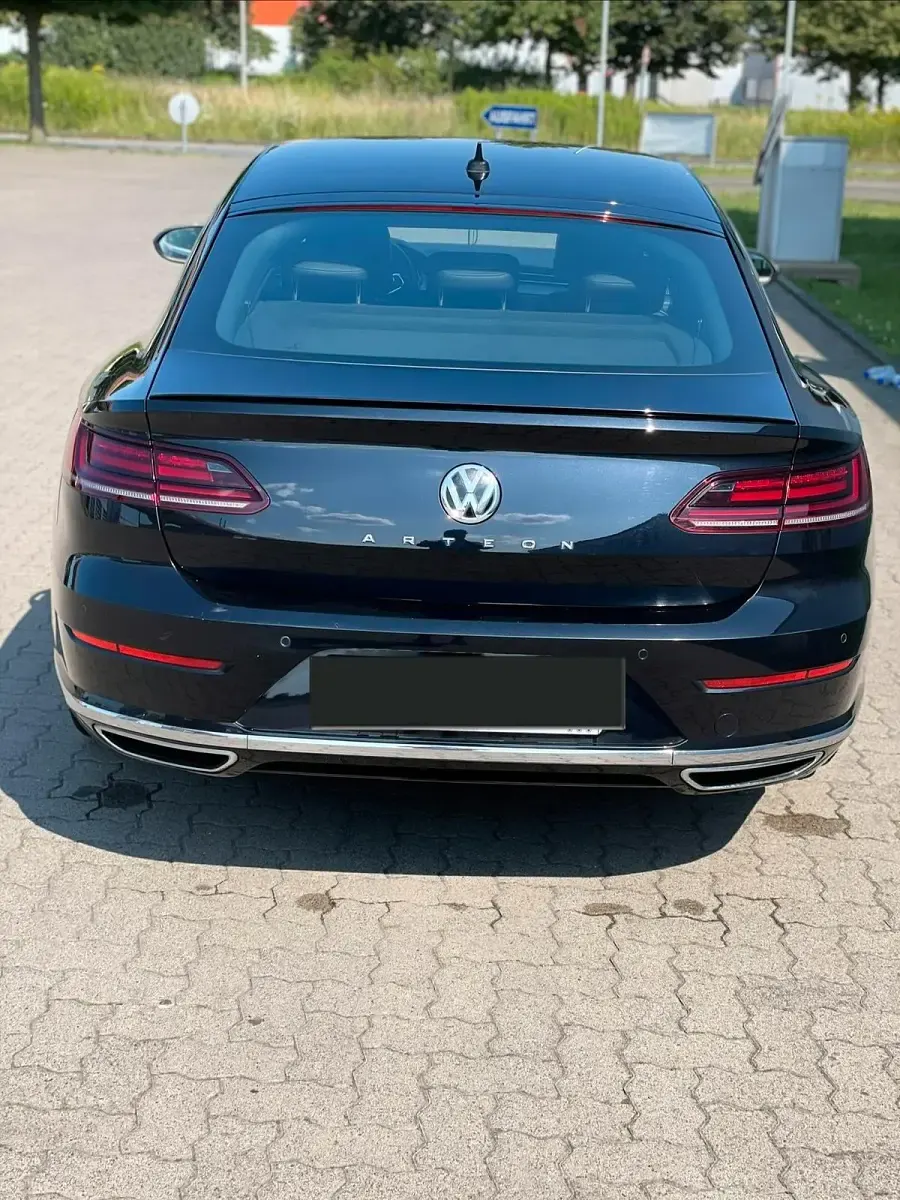 Gebraucht VW Arteon R-line 190 PS (139 kW) 2019 Schwarz Kleinwagen